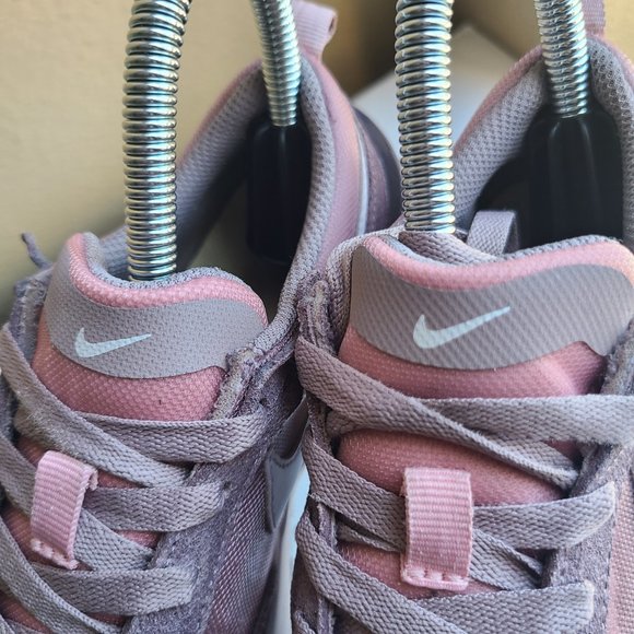 Nike Waffle One 'Pink Glaze' DC0480-601 unisex Size 2Y - Picture 2 of 9